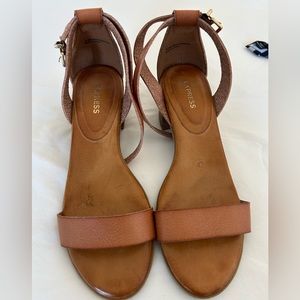 Express women’s block heel tan sandal - ankle strap - size 7